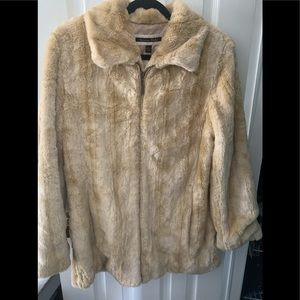 kristen blake fur coat